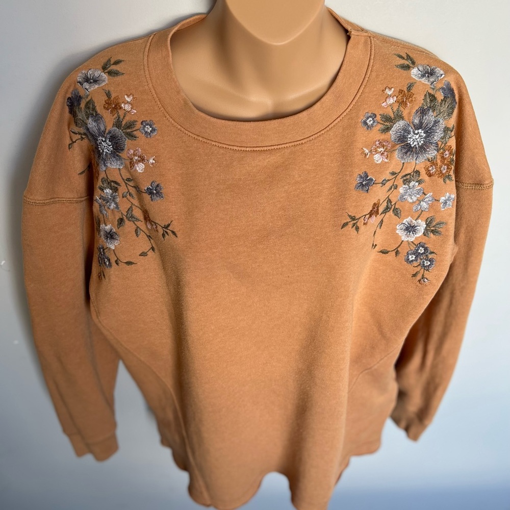 Super soft American Eagle crew neck sweatshirt size Small